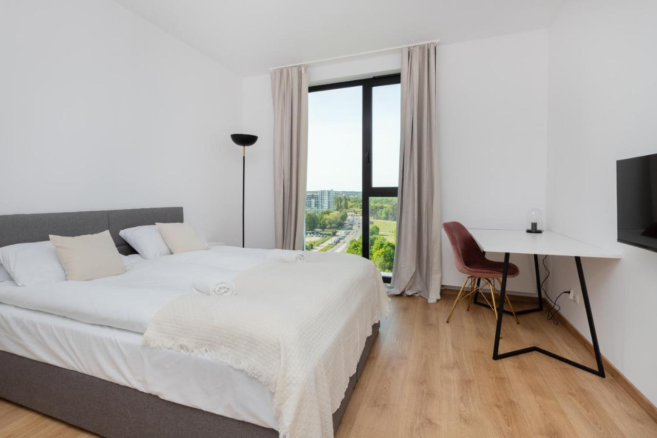 Tarasy Baltyku Apartments & Parking & Balcony By Noclegi Renters Gdańsk Buitenkant foto