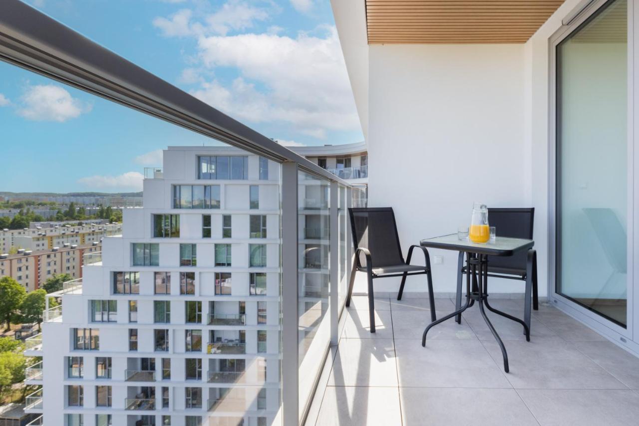 Tarasy Baltyku Apartments & Parking & Balcony By Noclegi Renters Gdańsk Buitenkant foto