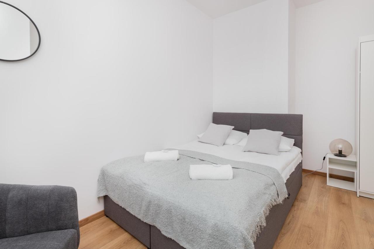 Tarasy Baltyku Apartments & Parking & Balcony By Noclegi Renters Gdańsk Buitenkant foto